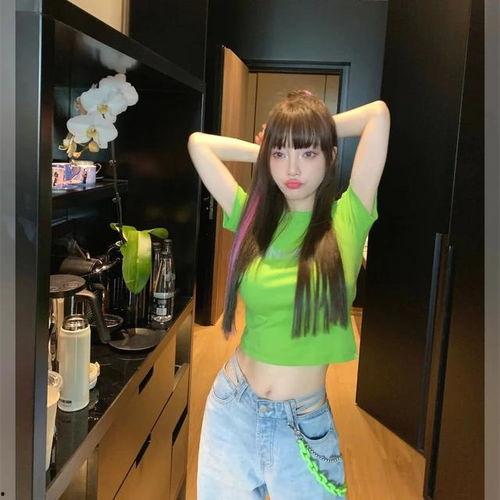她的小蛮腰在线播放,在线播放掀起热潮